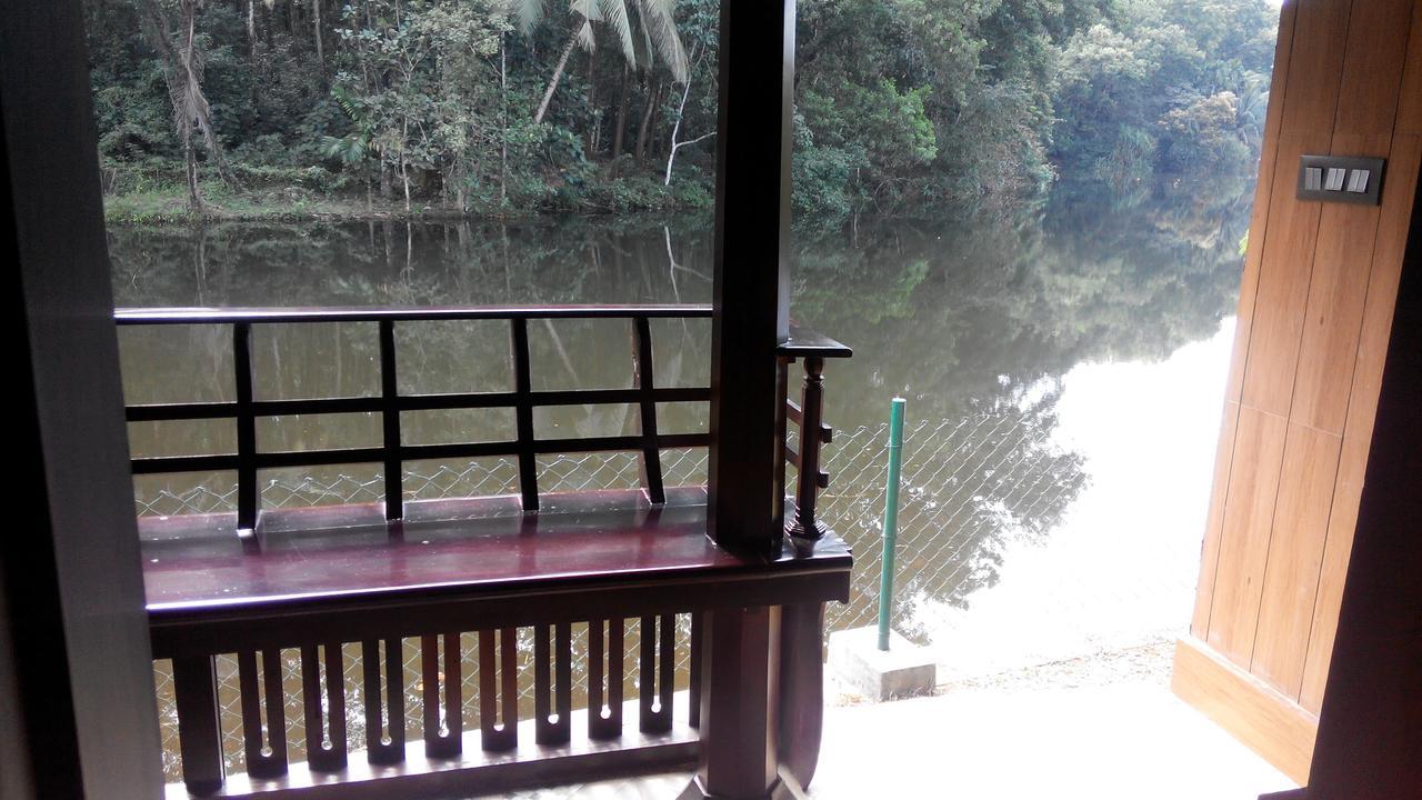 7Th Heaven Resorts Kochi ห้อง รูปภาพ